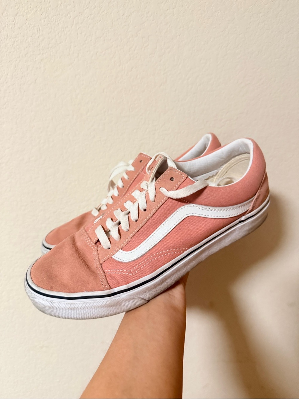 Vans Old Skool Low-Top Sneakers in Dusty Pink and White